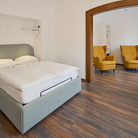 Gaestehaus Waldeck ทิทิเซ-นอยชตัดท์ ภายนอก รูปภาพ