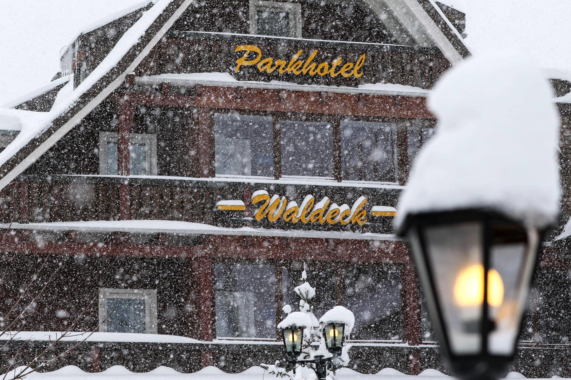 Gaestehaus Waldeck ทิทิเซ-นอยชตัดท์ ภายนอก รูปภาพ
